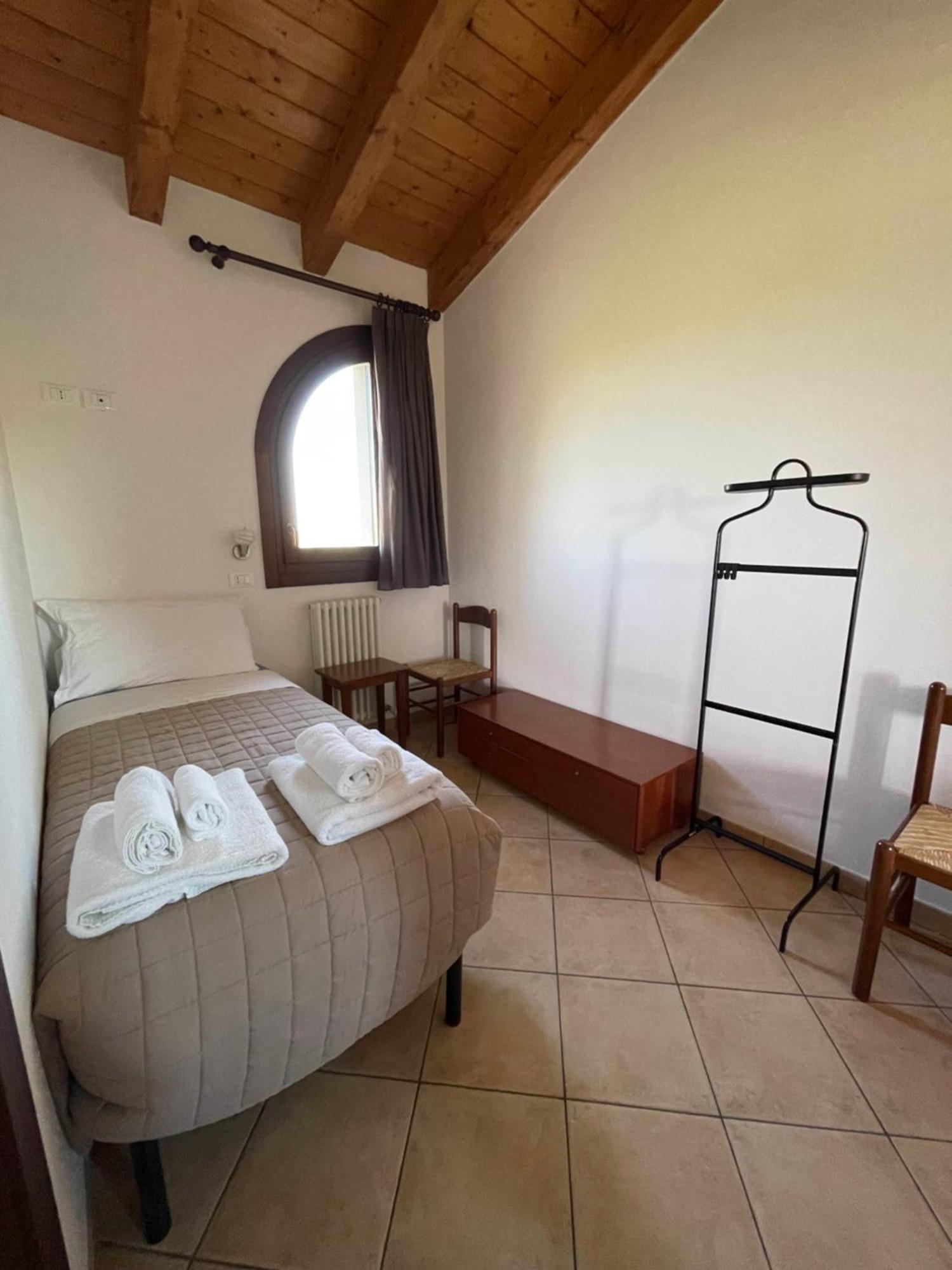 Il Ghiandolino Villa Imola Kültér fotó
